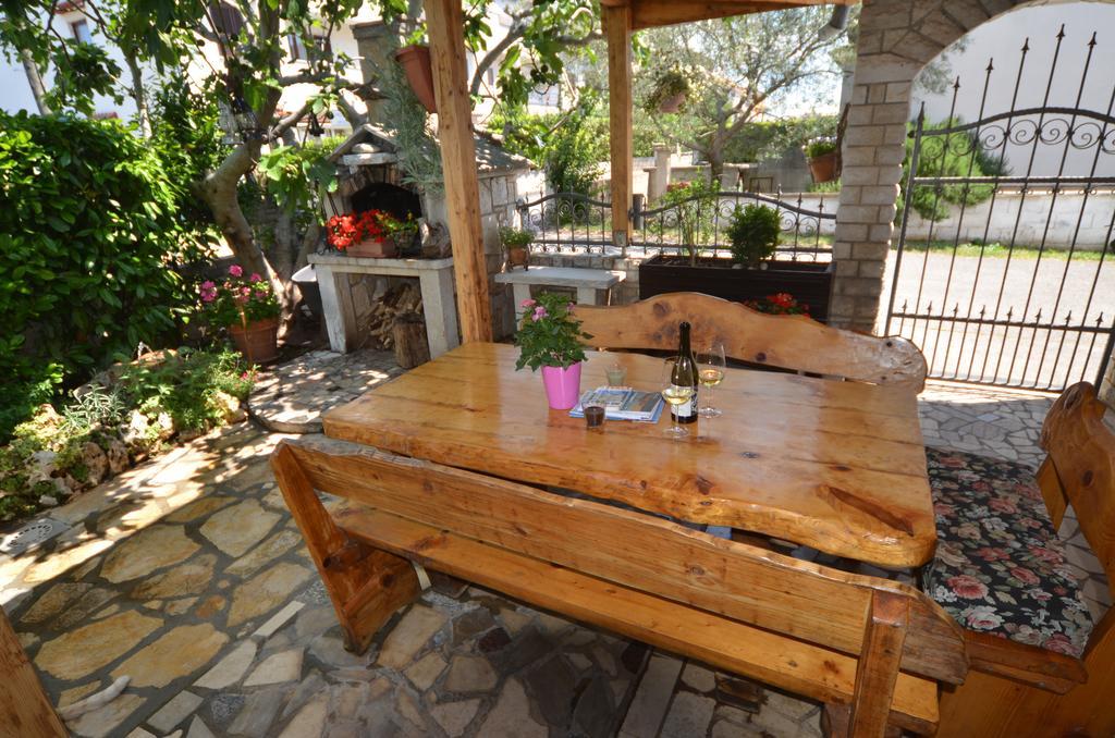Guesthouse Mila Rovinj Exterior photo